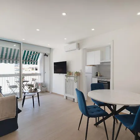 Saint Honorat, Les Pins Antibes Terrasse Apartment *